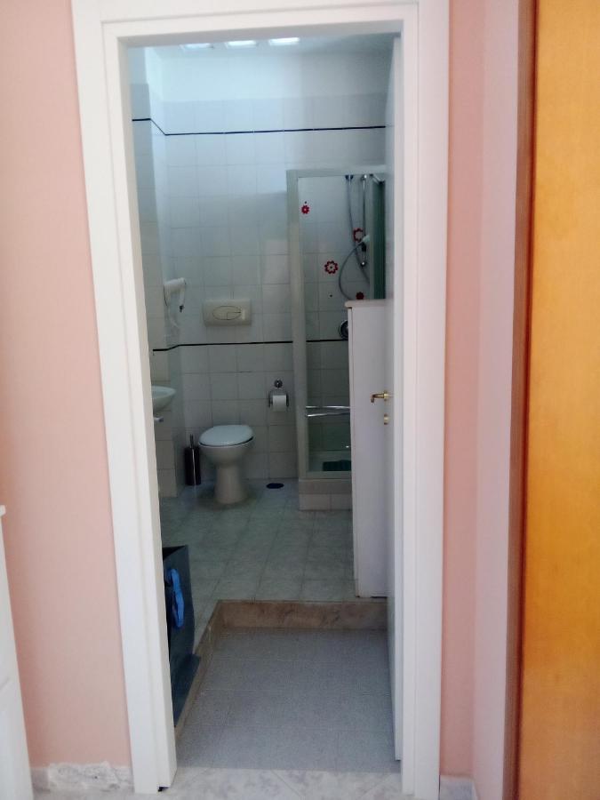 Apartament Al Crocifisso...Da Nonna Pia Salerno Zewnętrze zdjęcie