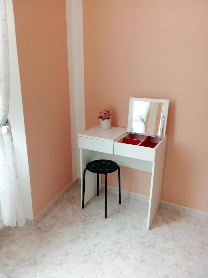 Apartament Al Crocifisso...Da Nonna Pia Salerno Zewnętrze zdjęcie