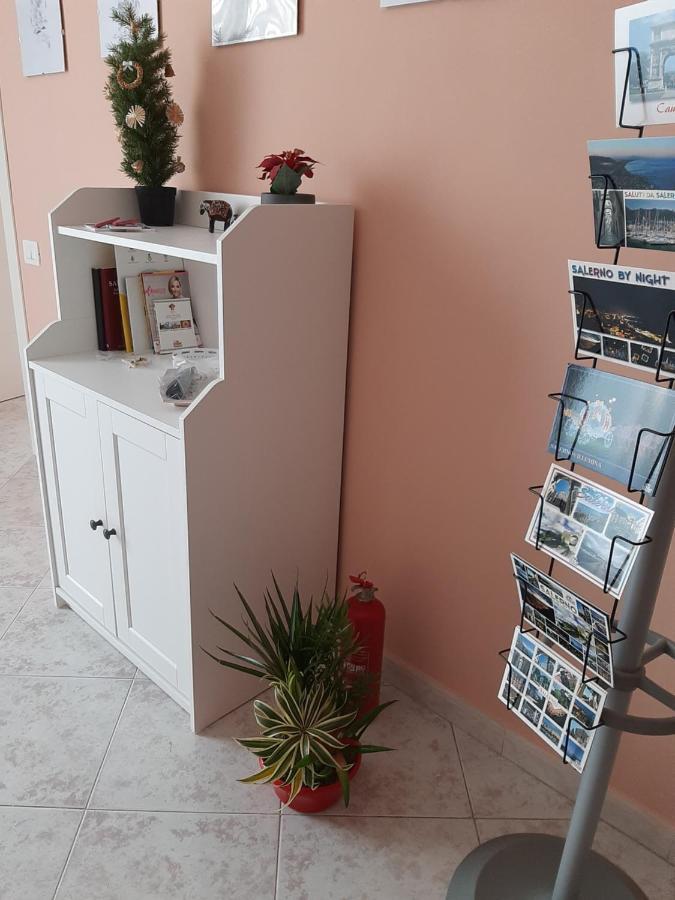 Apartament Al Crocifisso...Da Nonna Pia Salerno Zewnętrze zdjęcie