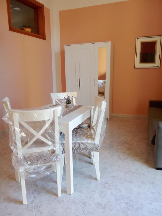 Apartament Al Crocifisso...Da Nonna Pia Salerno Zewnętrze zdjęcie