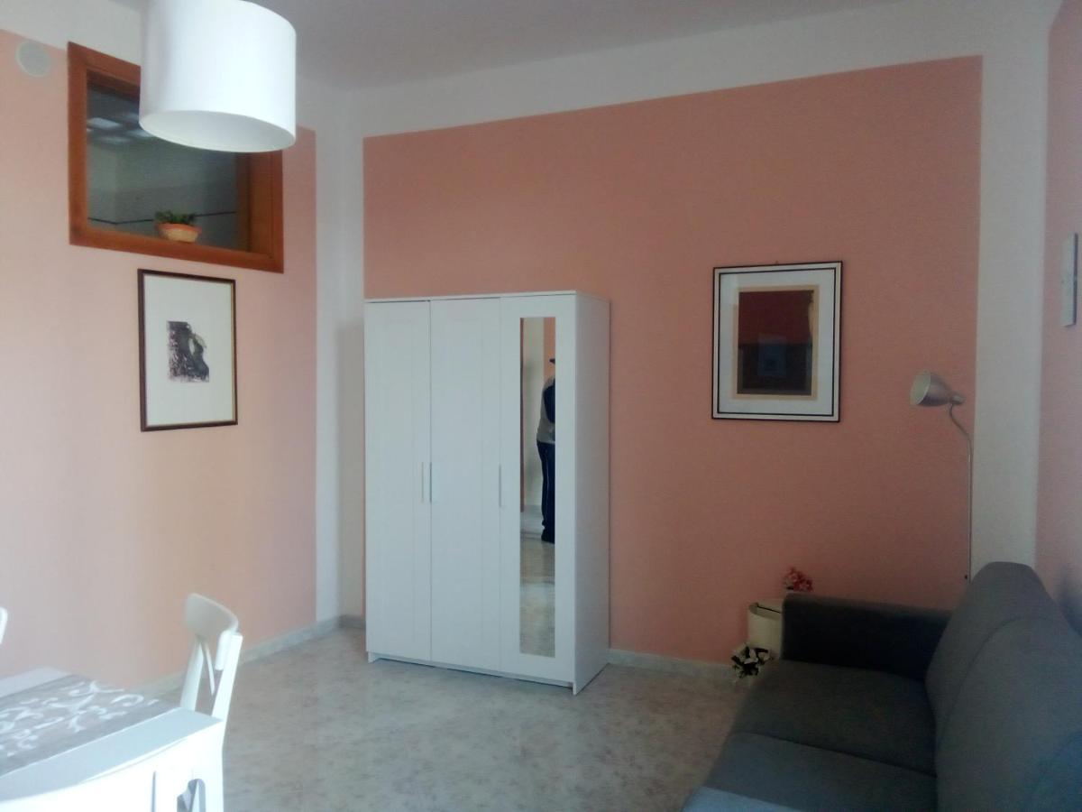 Apartament Al Crocifisso...Da Nonna Pia Salerno Zewnętrze zdjęcie